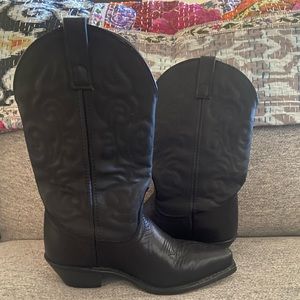 Women’s Laredo western boots